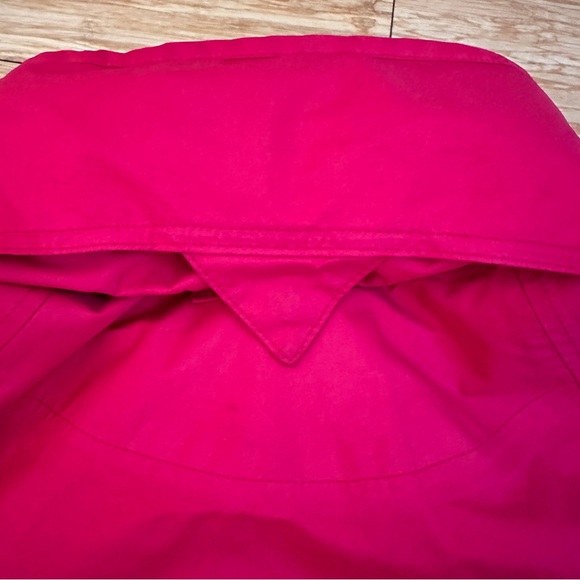 REI Women's Red Gore-Tex Outdoor Rain Hooded Jacket Size 14 - Picture 9 of 11